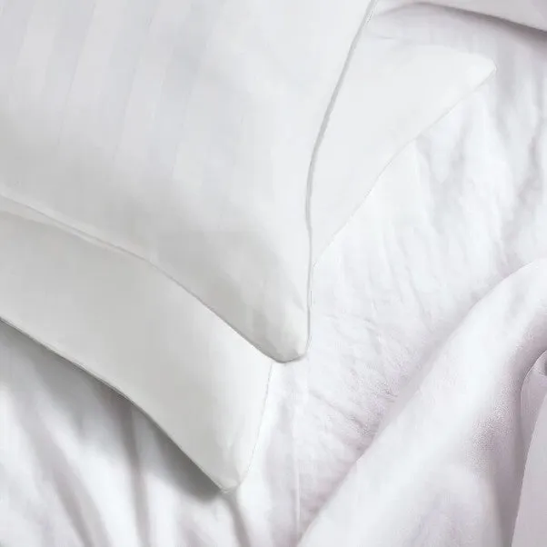2 Pack Premium Cotton Hotel Pillows Medium Density