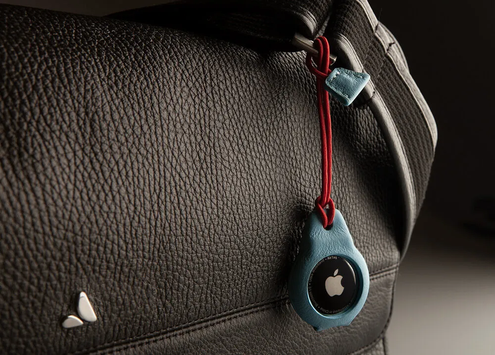 AirTag leather shell