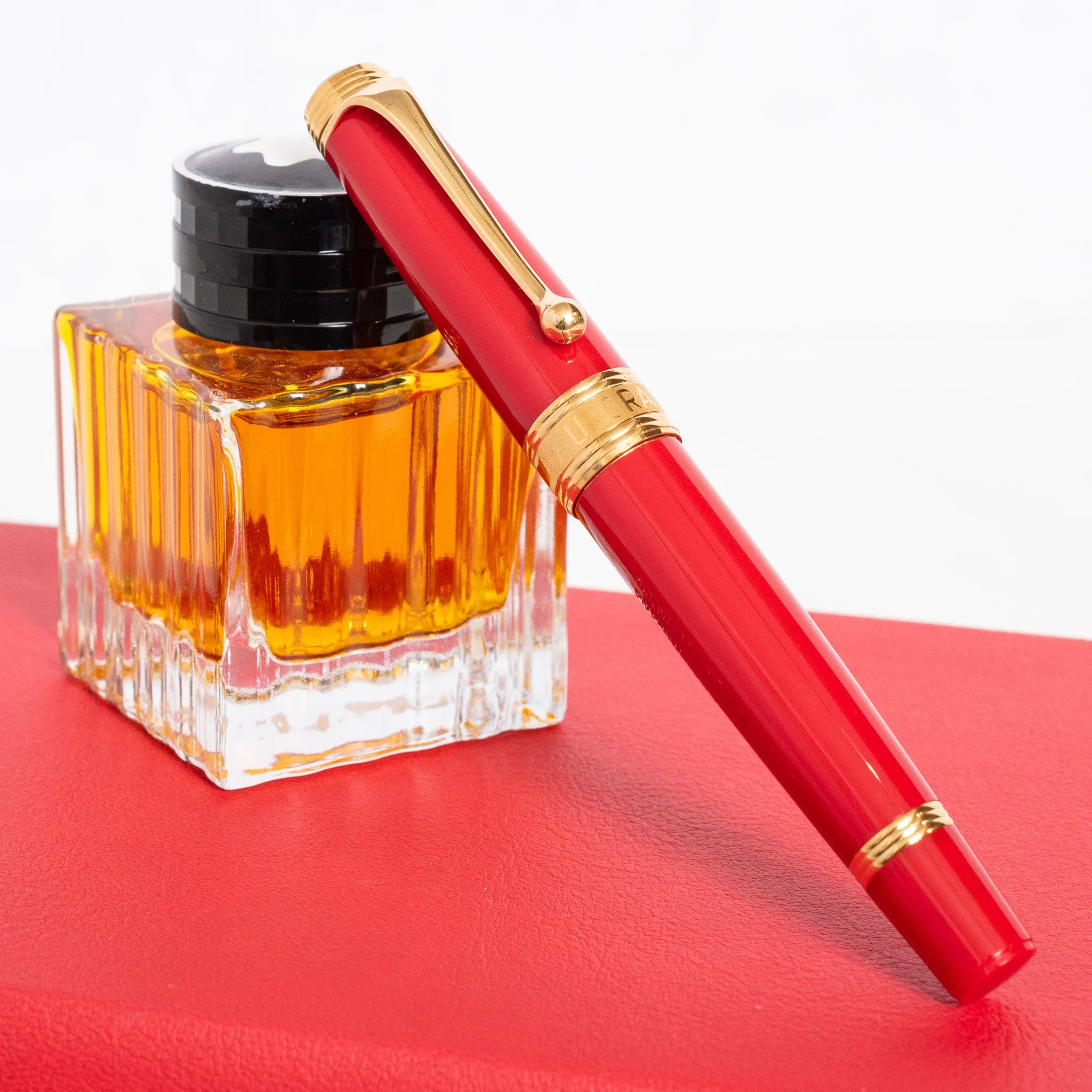 Aurora 1997 Limited Edition Italian Flag Red Fountain Pen - Preowned