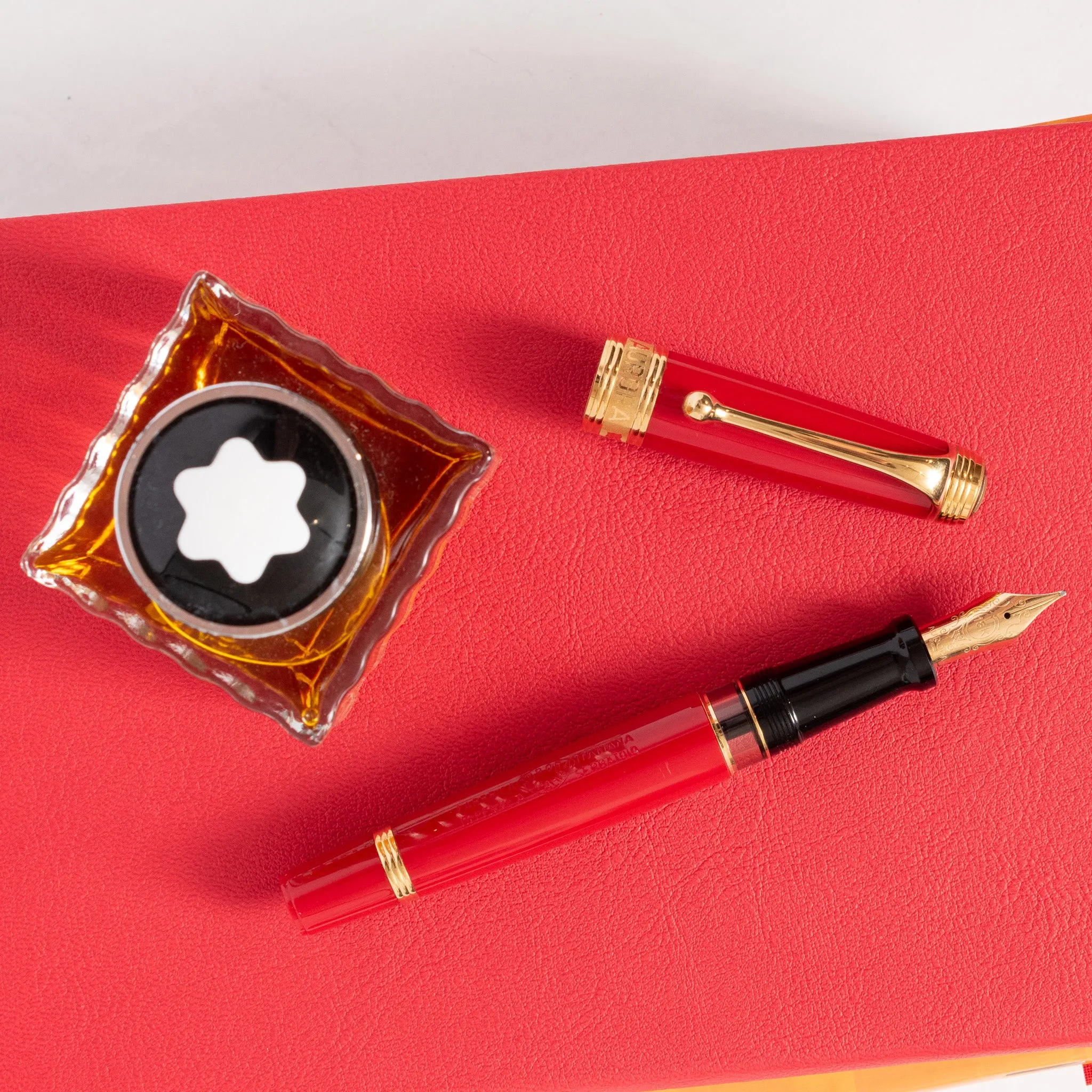 Aurora 1997 Limited Edition Italian Flag Red Fountain Pen - Preowned
