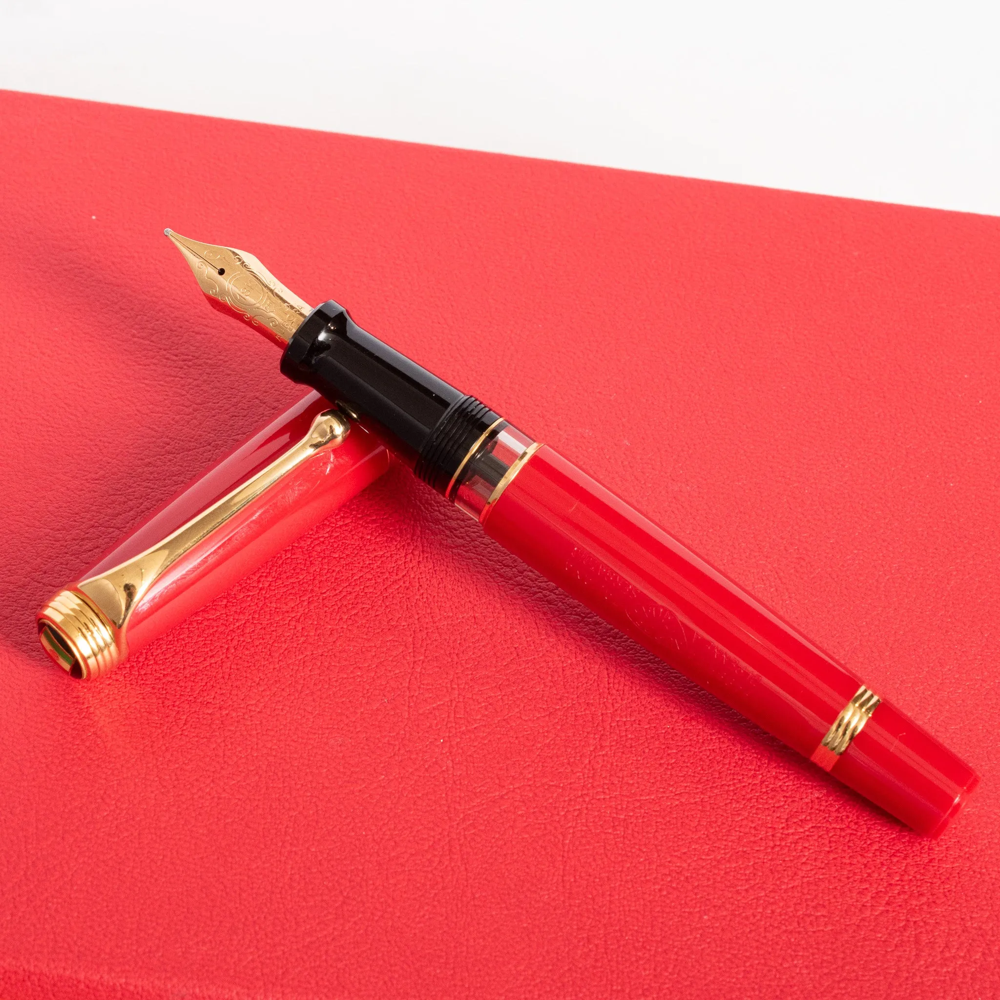 Aurora 1997 Limited Edition Italian Flag Red Fountain Pen - Preowned