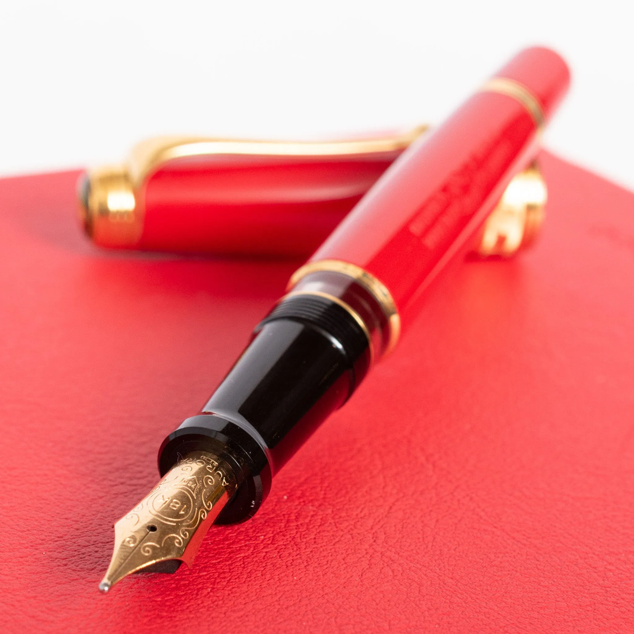 Aurora 1997 Limited Edition Italian Flag Red Fountain Pen - Preowned