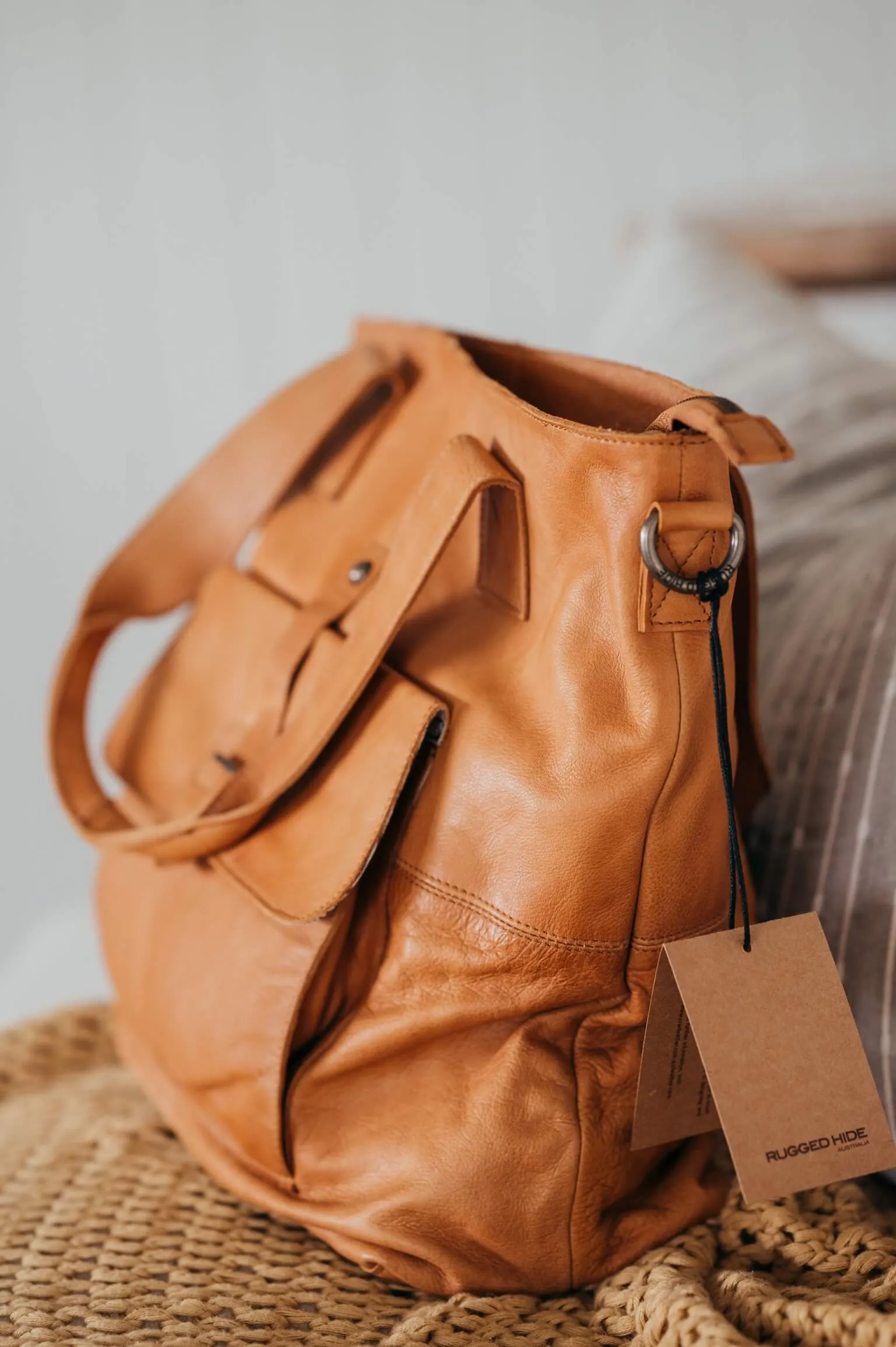 Ava Handbag