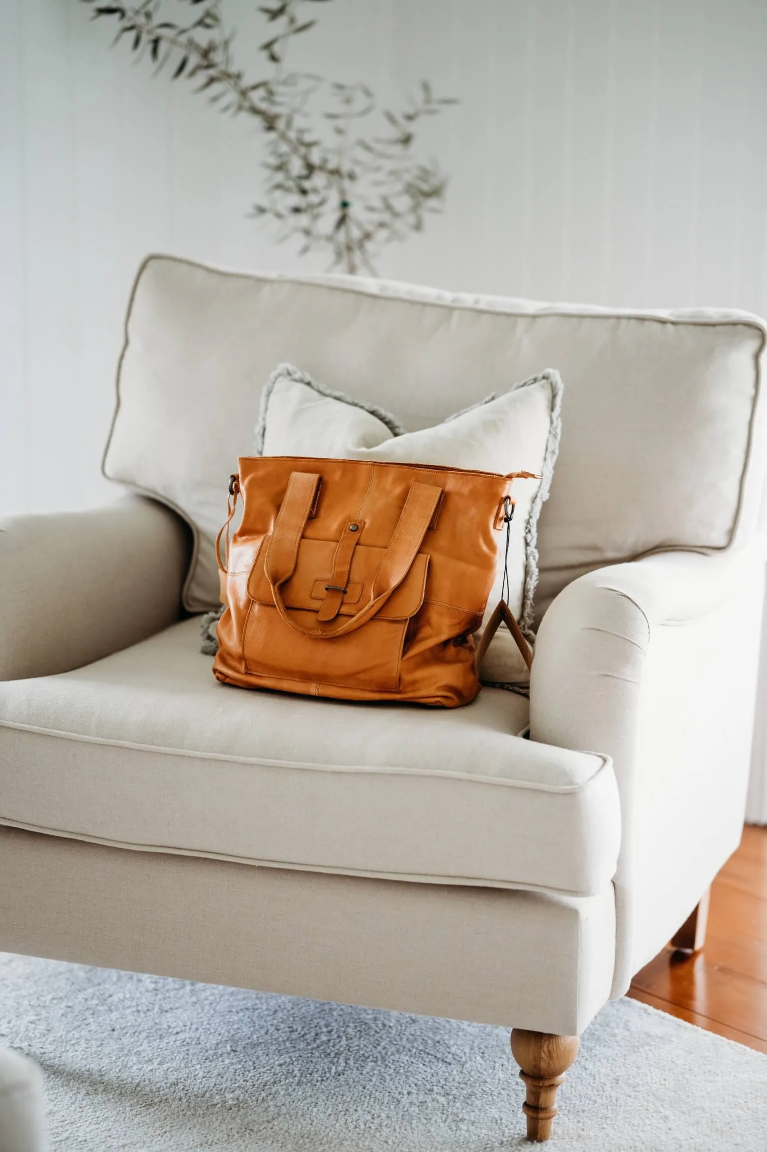 Ava Handbag