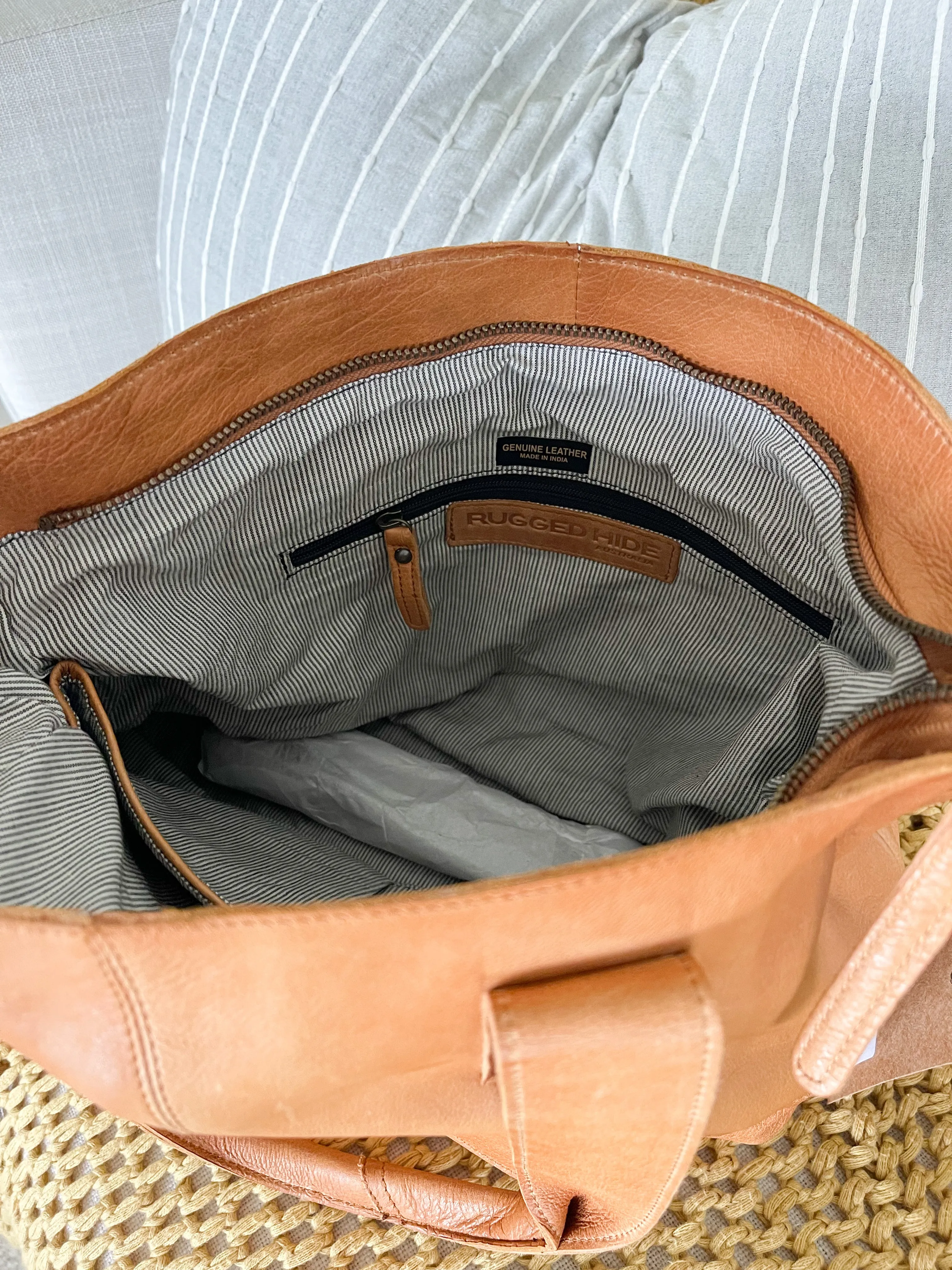 Ava Handbag