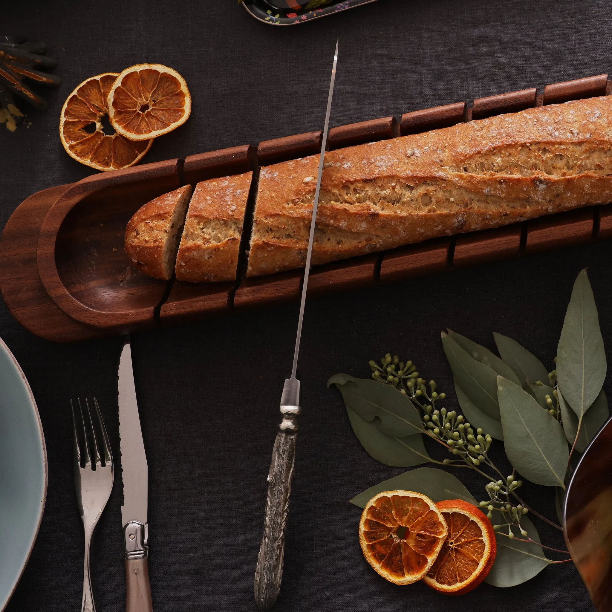 Baguette Board with Wheat Pattern Bread Knife