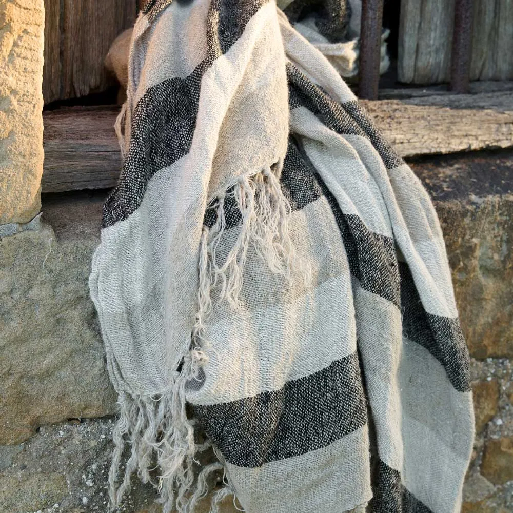 Cavalier Linen Throw