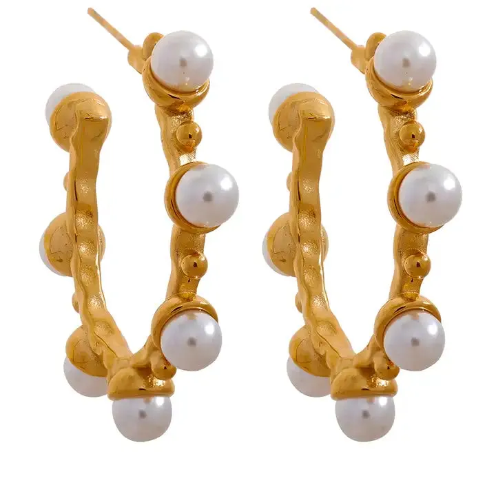 Clarissa Hoops