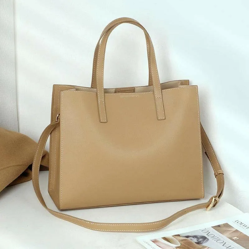 Classic Leather Handbag with Timeless Design and Spacious Interior