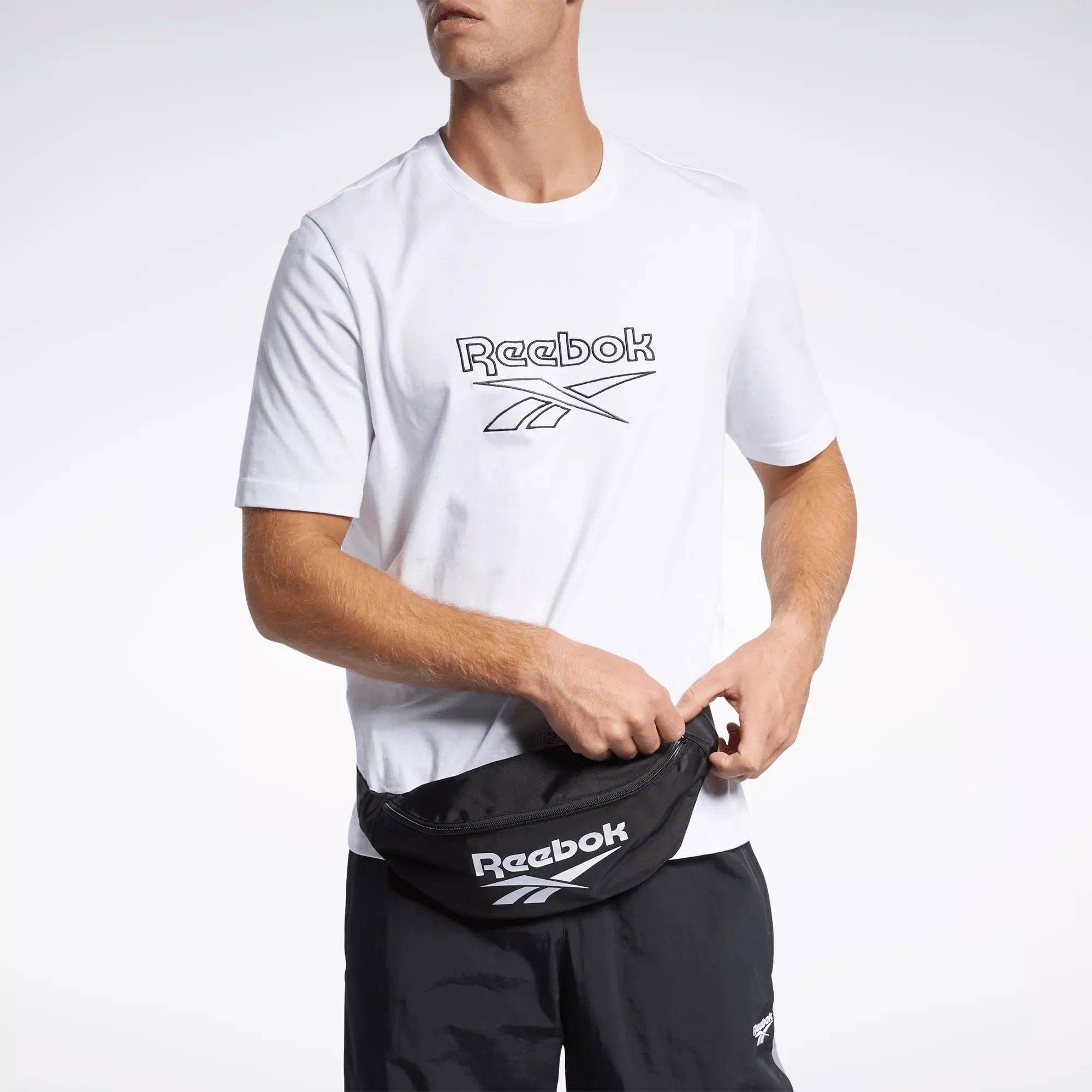 Classics Foundation Waist Bag
