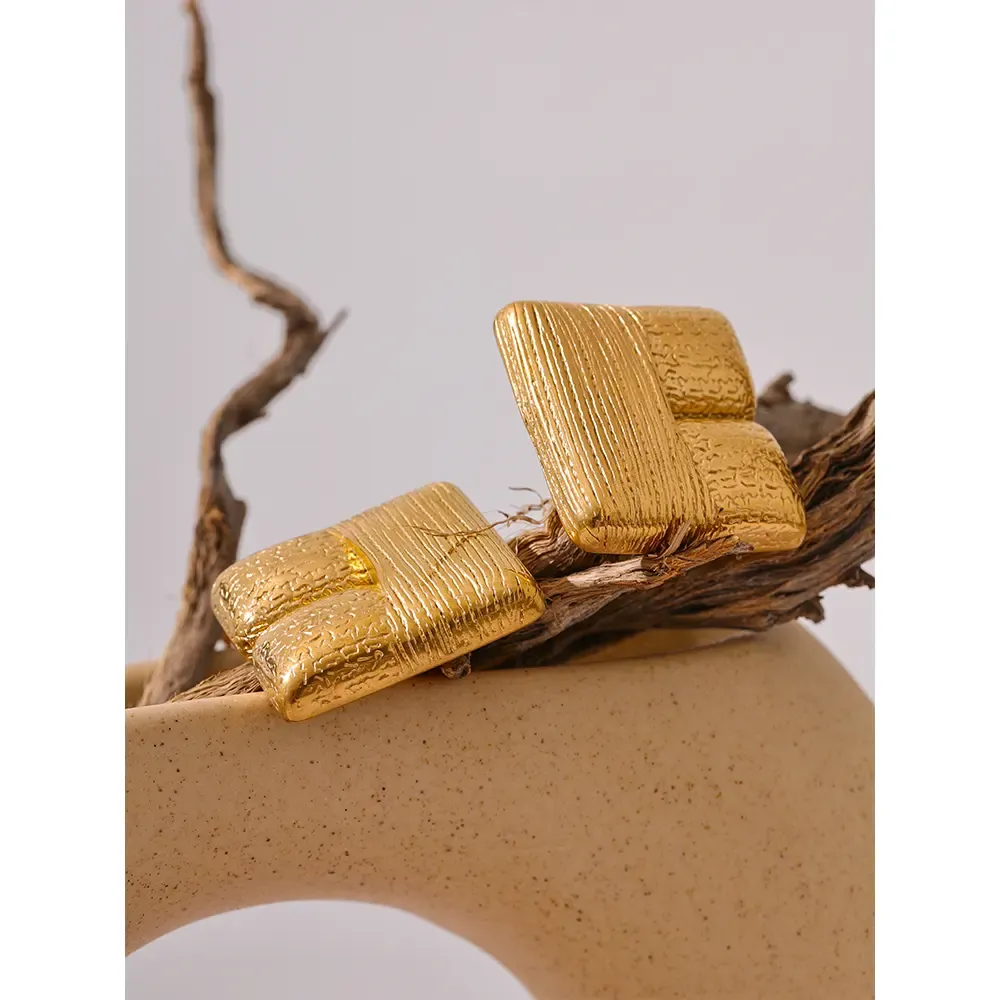 Cleo Earrings