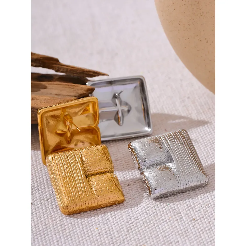 Cleo Earrings