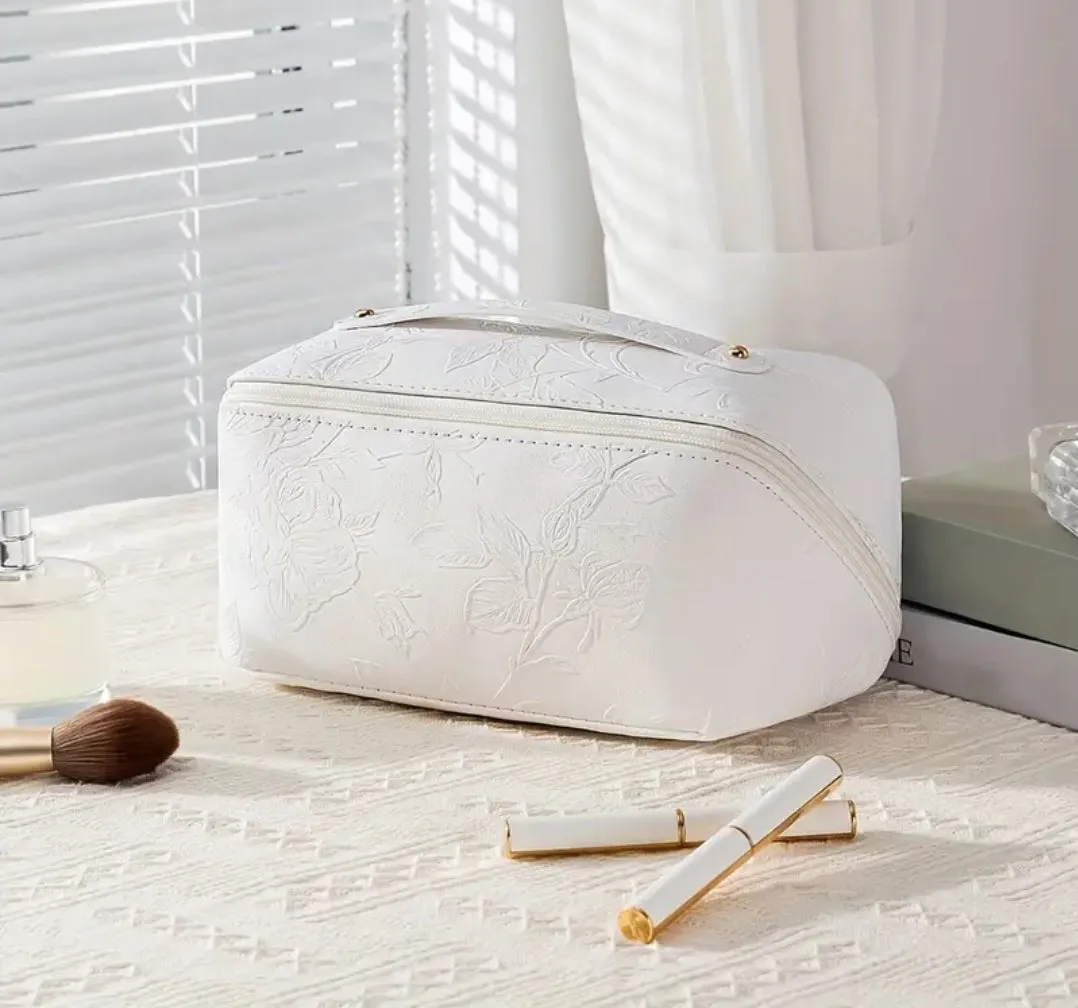 Embossed Makeup Bag ☆4 colors