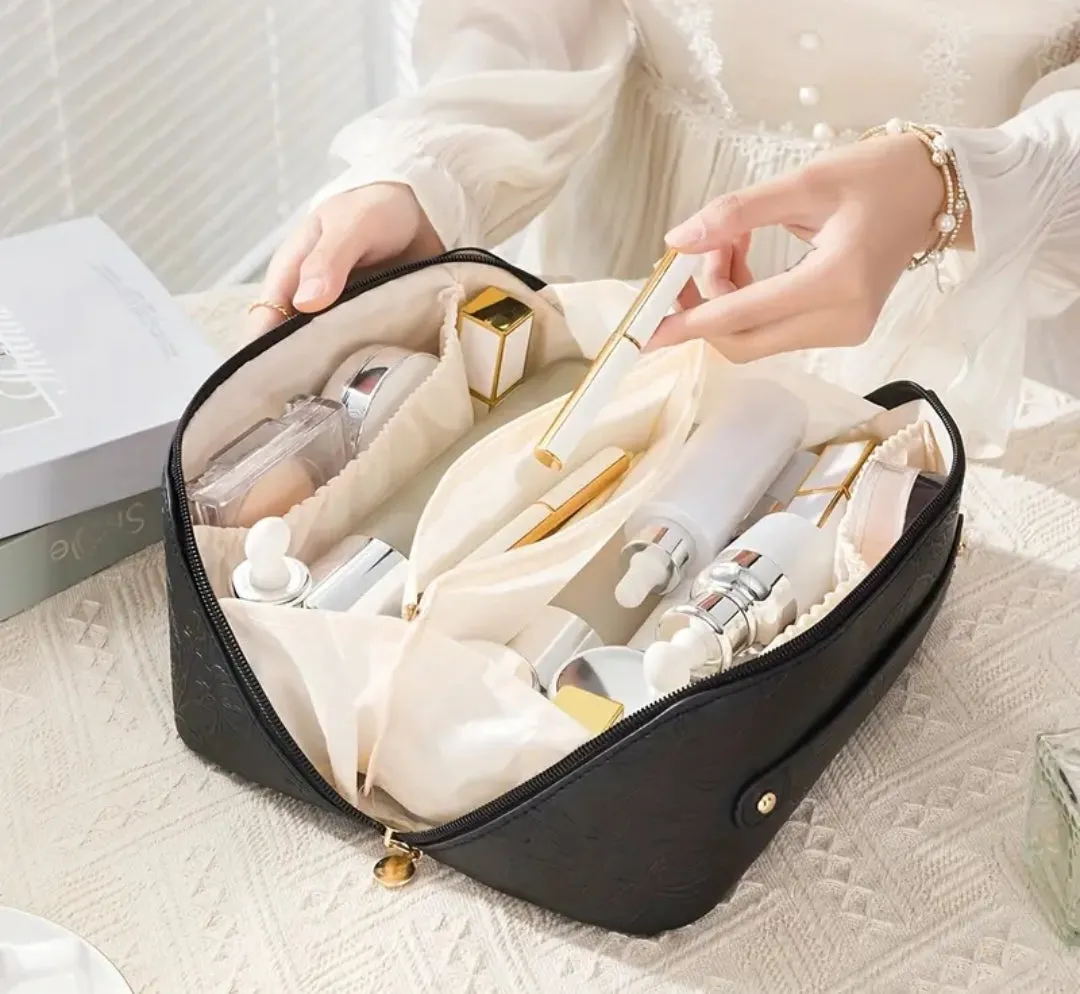 Embossed Makeup Bag ☆4 colors