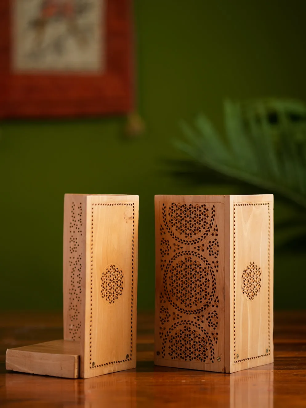 Exclusive Jaali Wood Craft Book Ends (Set of 2)