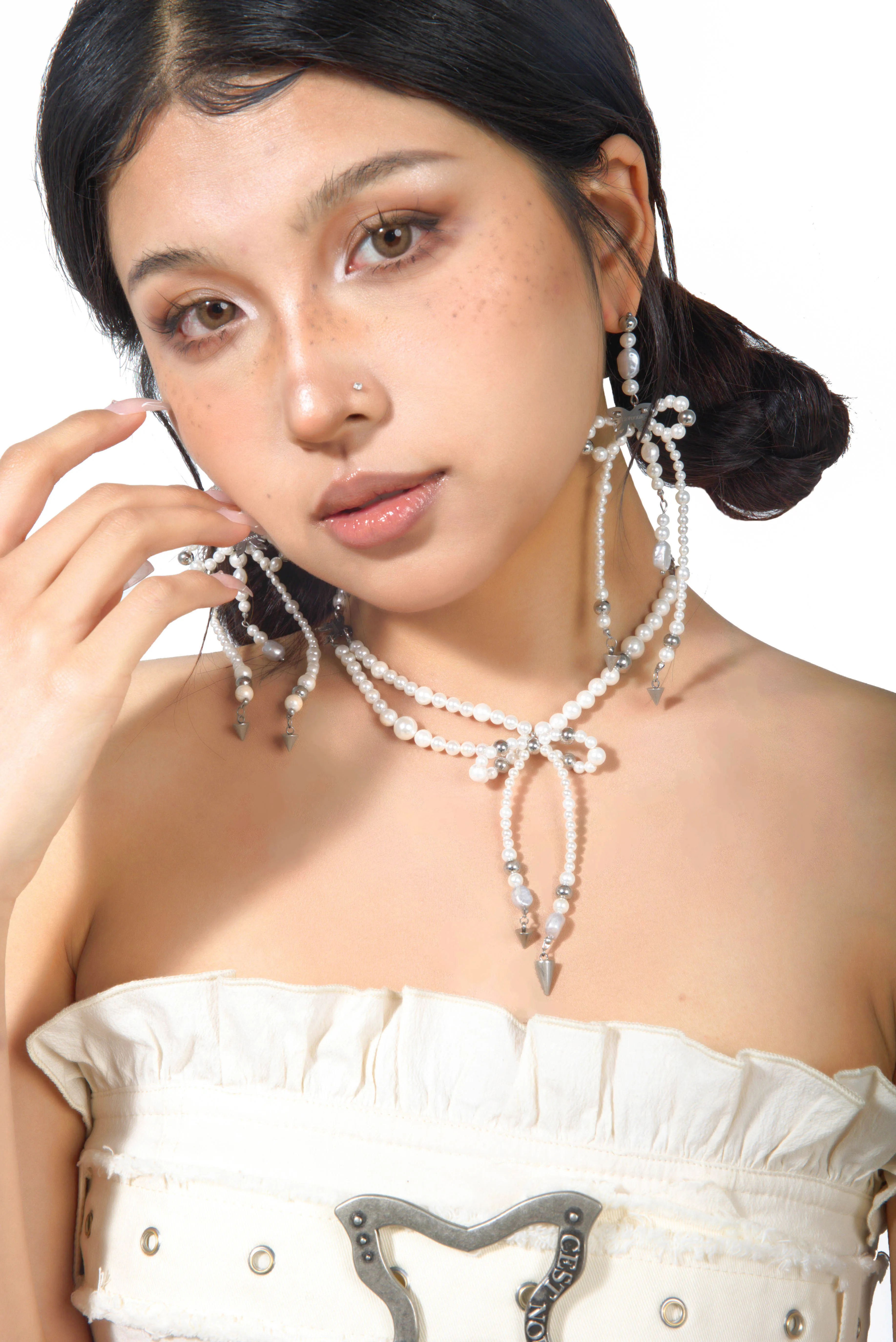 Fervooor Virtual Ribbon  pearl bow necklace