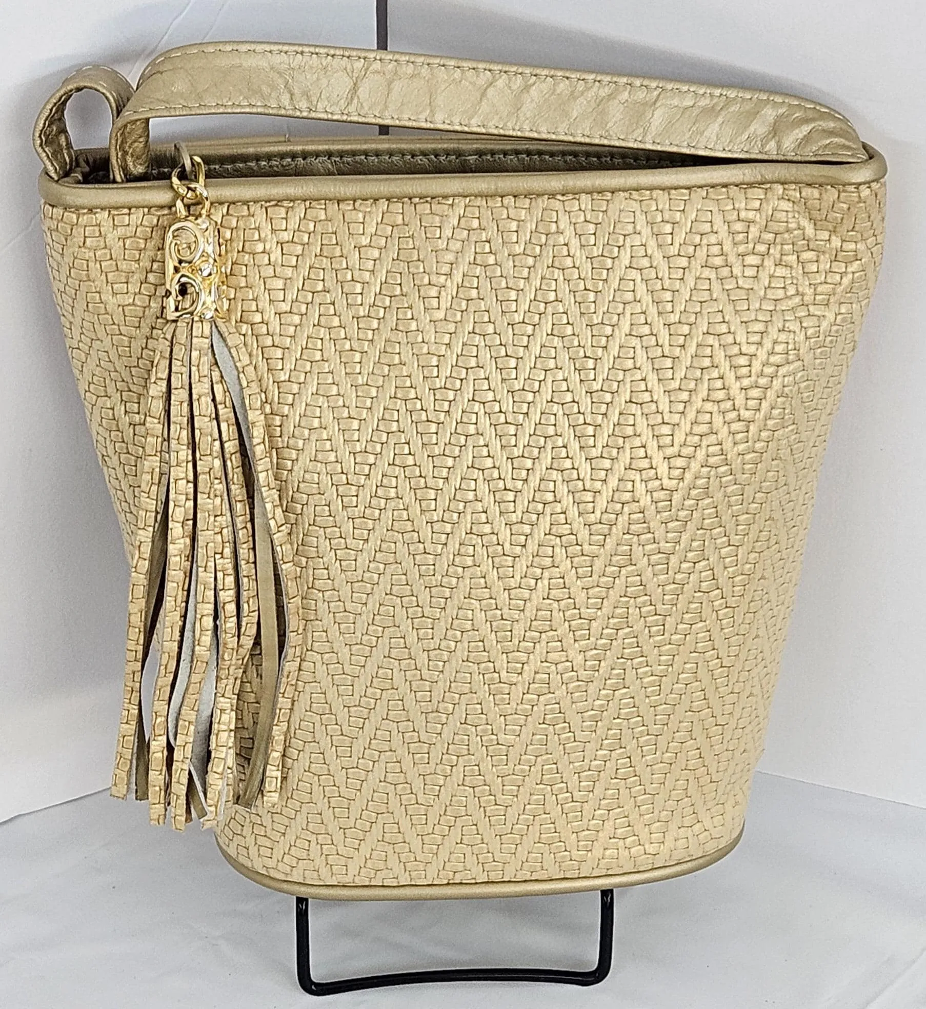 Gold mate print Genuine Leather Handbag.#TR2099Gmp,Purses for girls, women,Universal Use handbag,Unique design Made in USA.