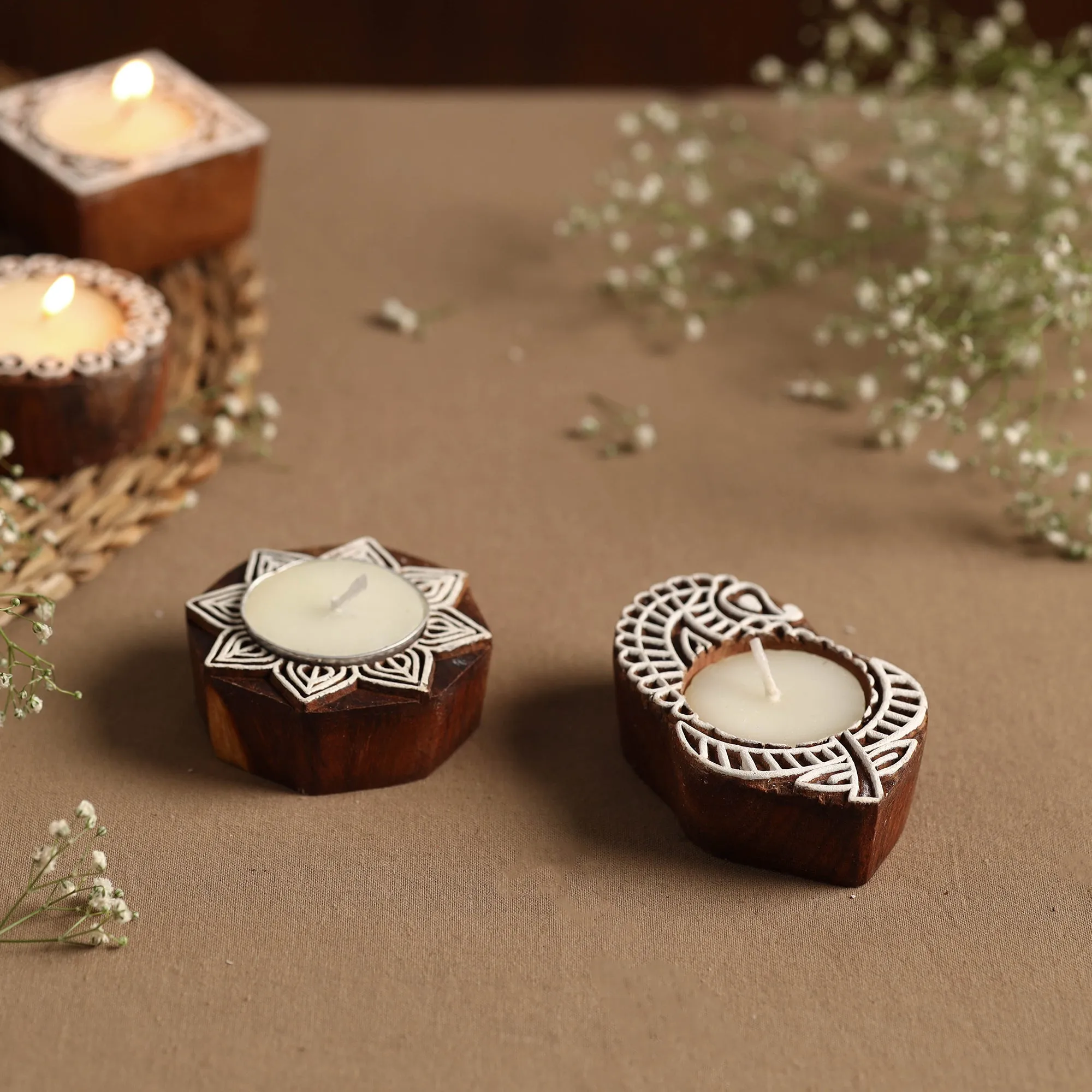 Hand Carved Sheesham Wood Block Tealight Candle Holder (Set of 4)