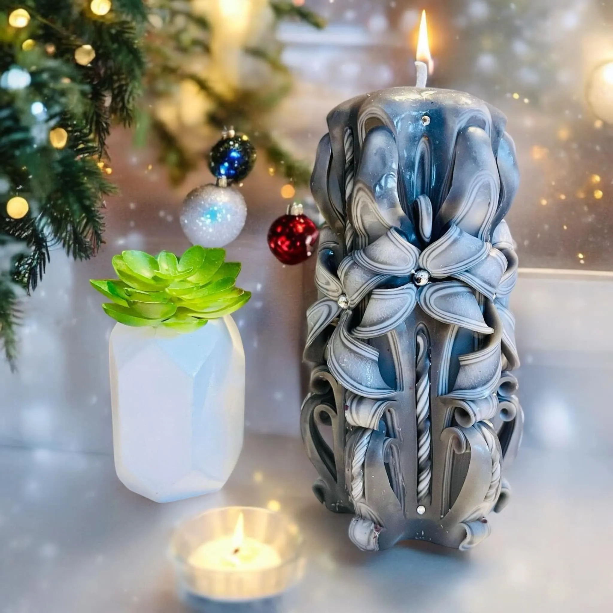 Handmade Carved Candle - Bow Design