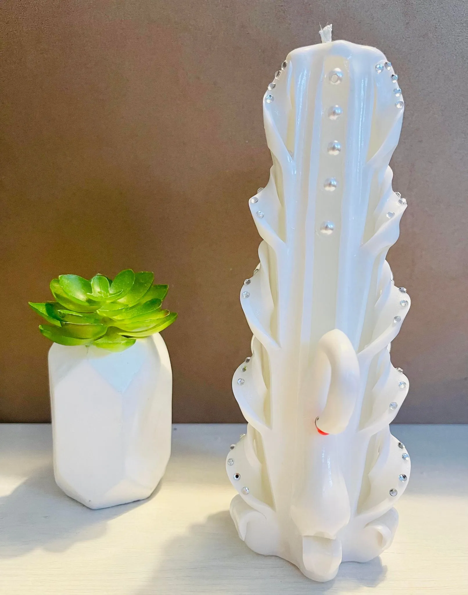 Handmade unfragranced carved candle - Swan design