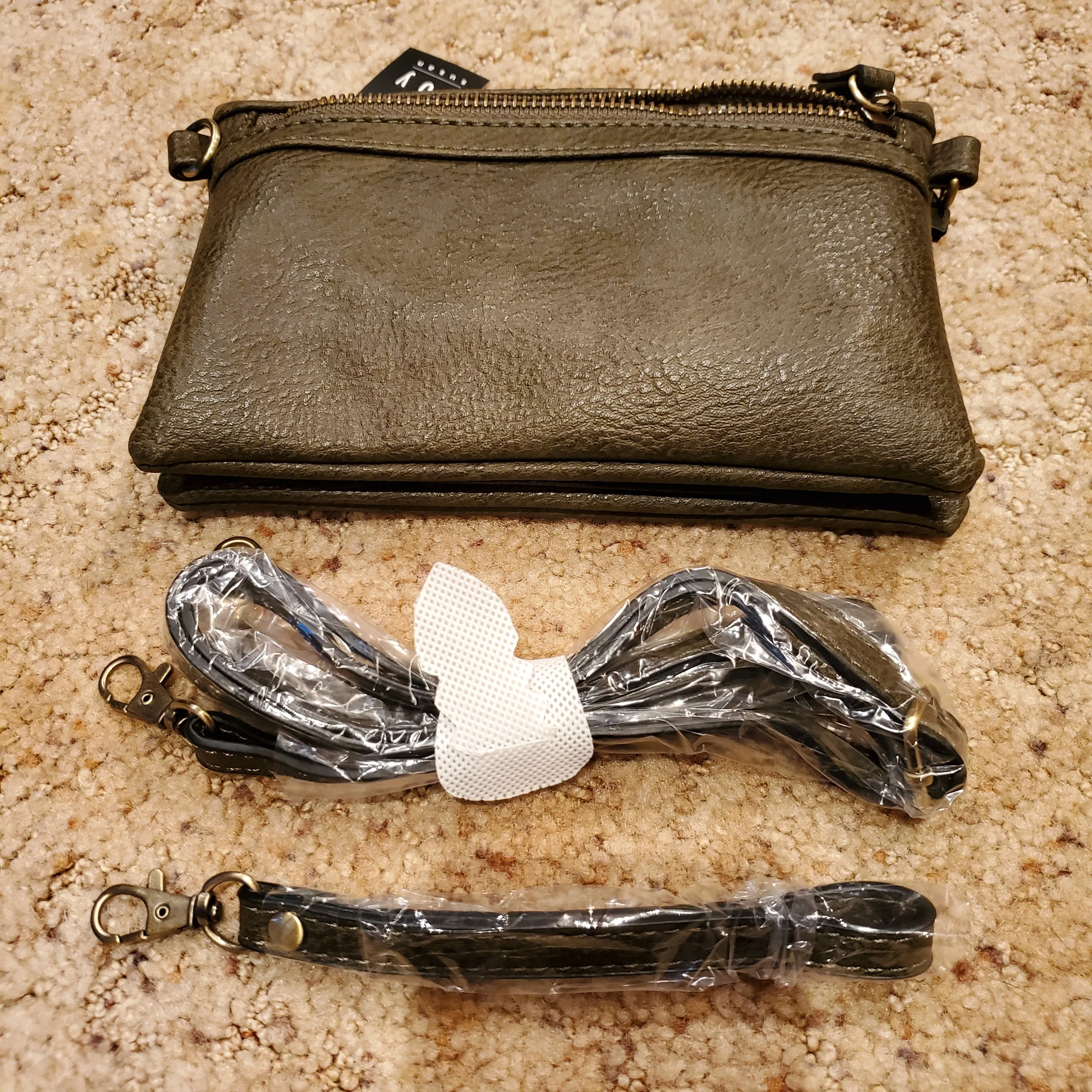 Kate Flip Over Flap with Magnets