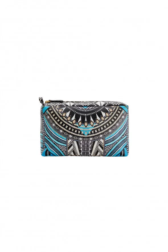 Makeup Bag- Runaway Ready