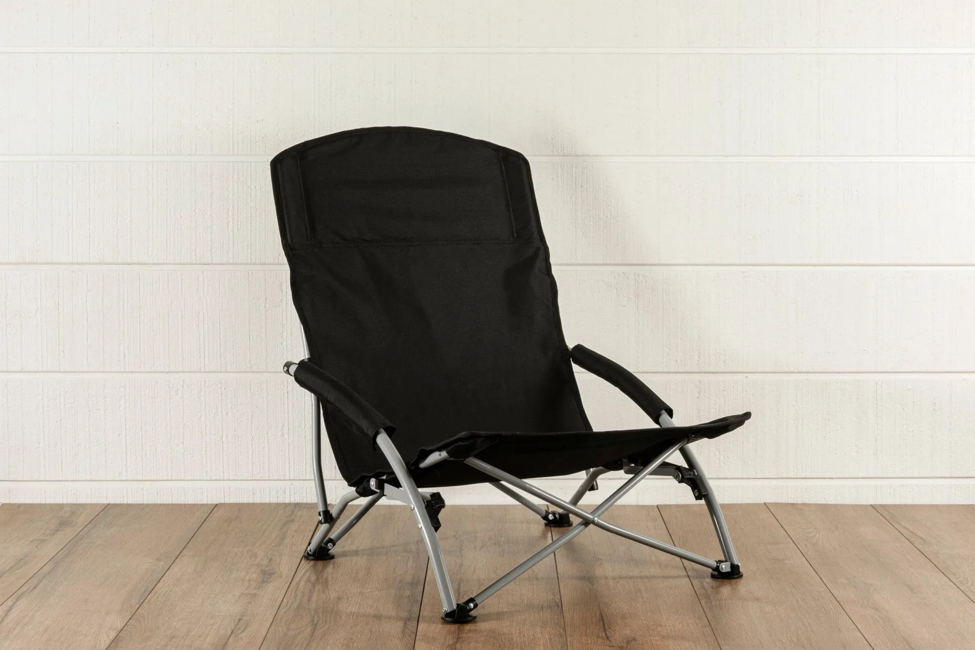 Mississippi State Bulldogs - Tranquility Beach Chair with Carry Bag