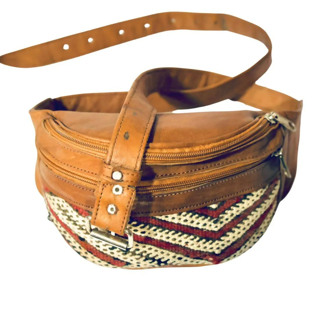 Natural brown leather fanny pack