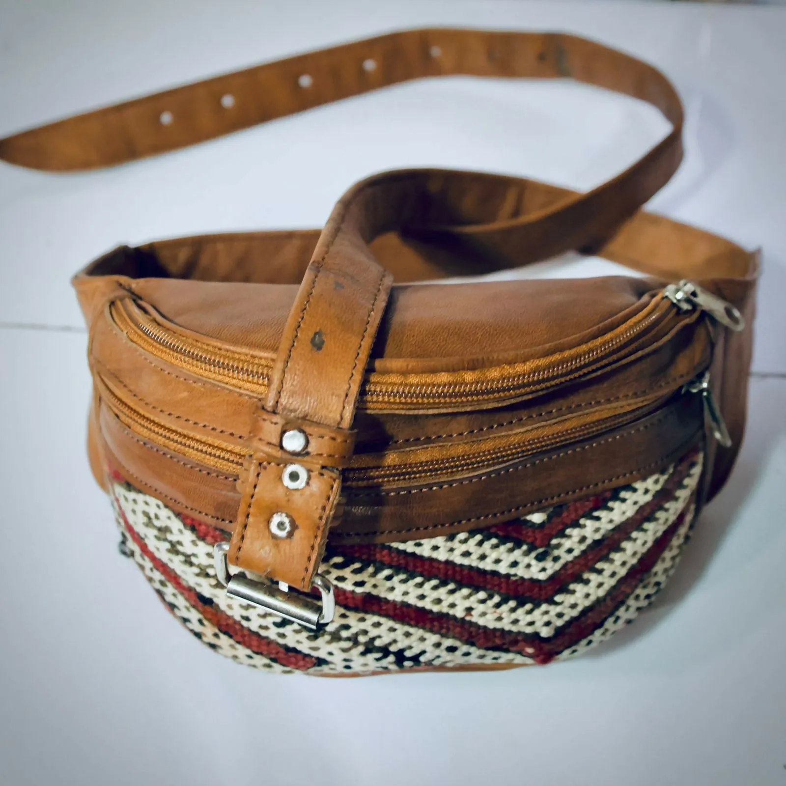 Natural brown leather fanny pack