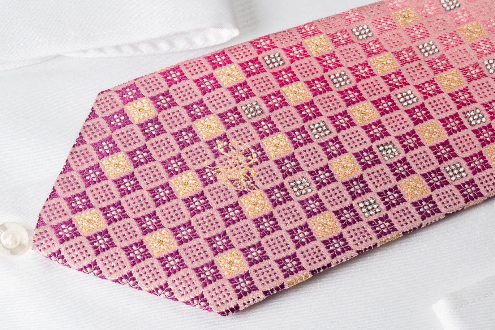 Nina Ricci Bling Rhinestone Tie Pink Gold Checkered With Gold Sparkles
