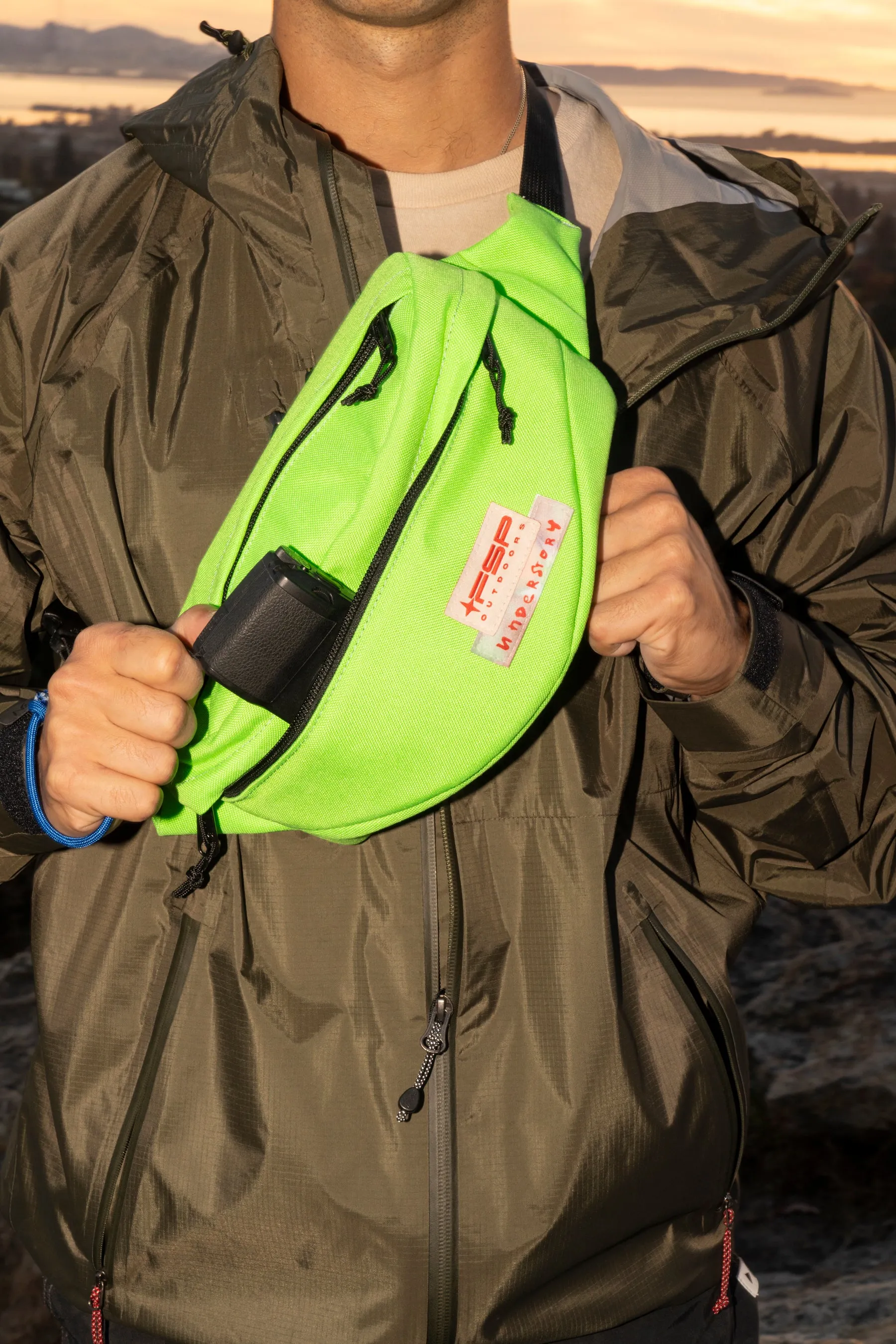 PADDED FANNY PACK