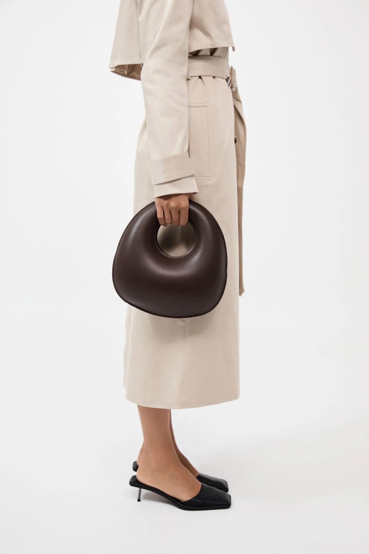 Shell Clutch - Chocolate