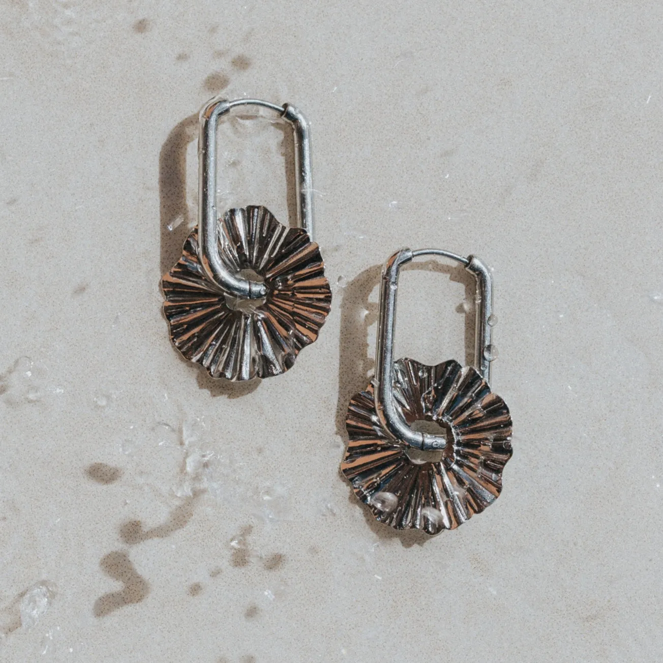 URCHIN SURF EARRINGS SILVER