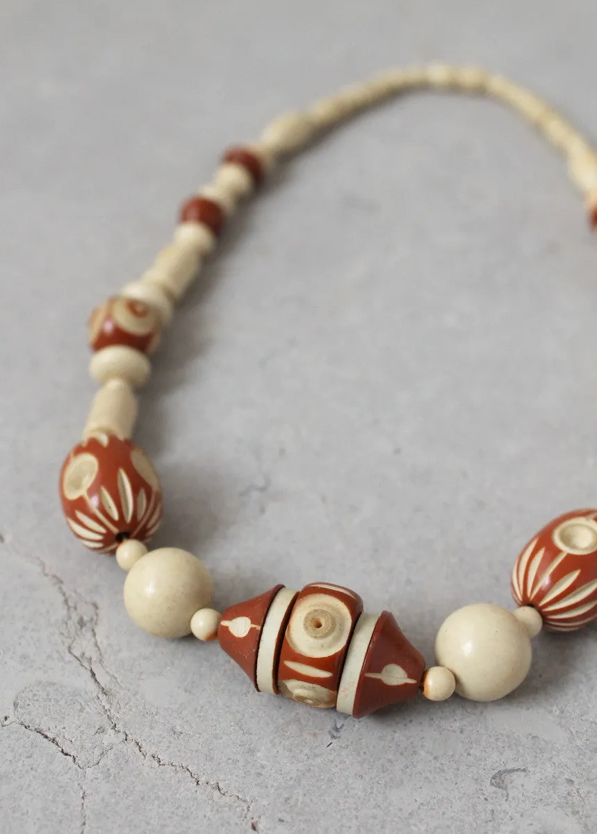 Vintage 1940s Brown and Tan Carved Celluloid Necklace
