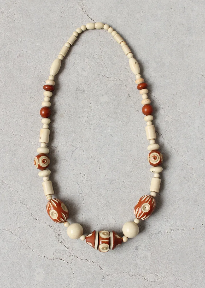 Vintage 1940s Brown and Tan Carved Celluloid Necklace