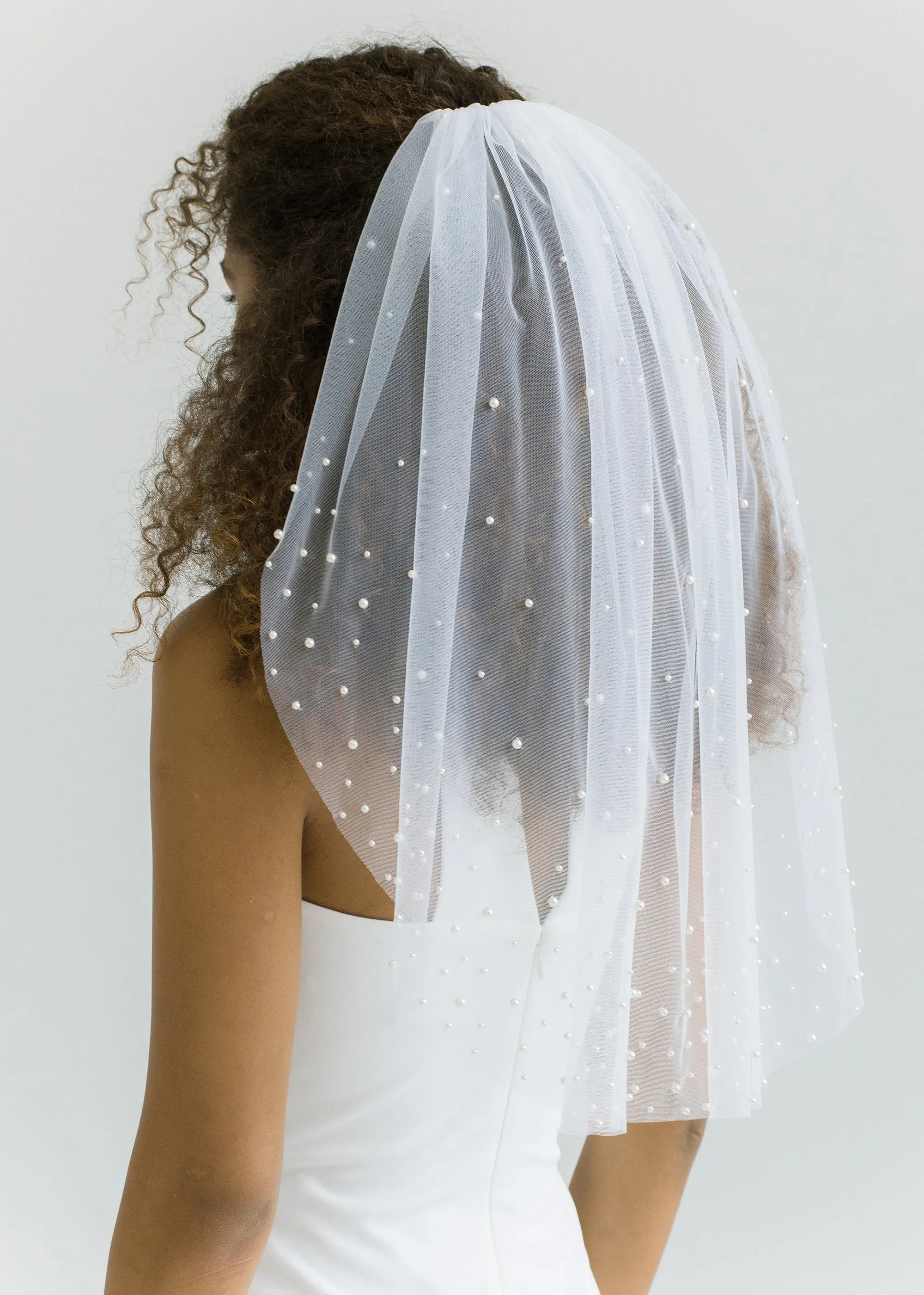 Willa Veil -- Pearl