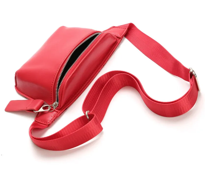 Women's Shoulder Chest Mobile Pack