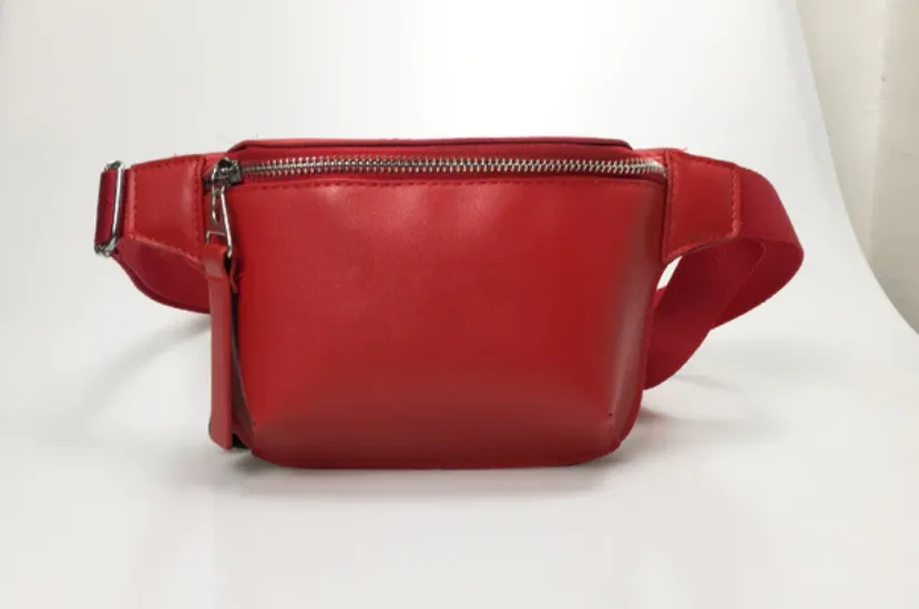 Women's Shoulder Chest Mobile Pack